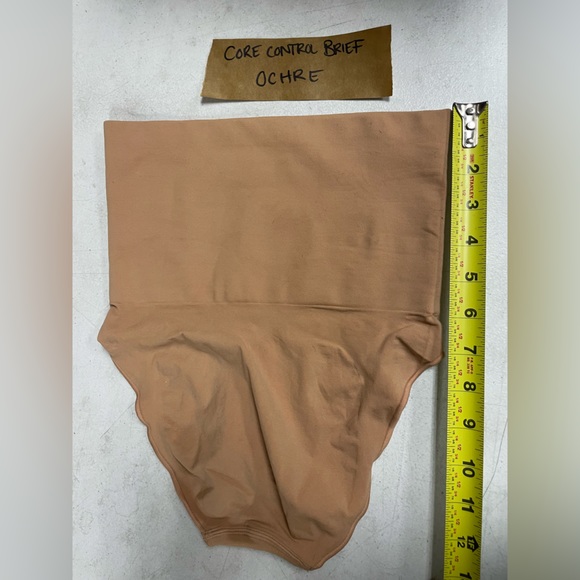 SKIMS - CORE CONTROL BRIEF - Picture 5 of 9